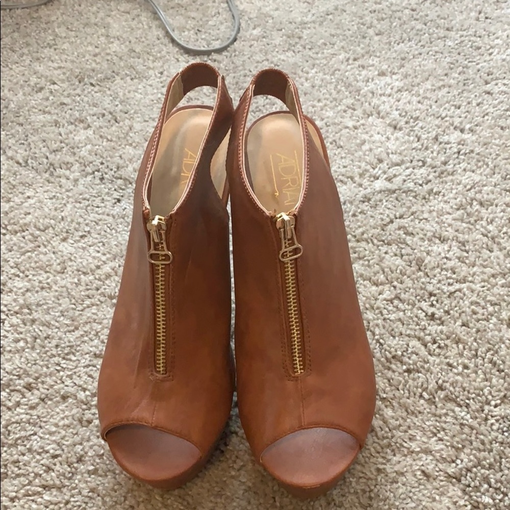 Brown wedges